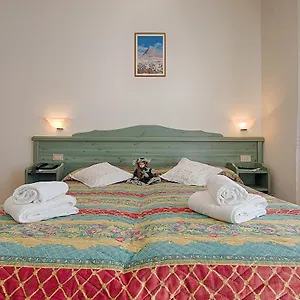 Aurora Hotel Rocca Pietore